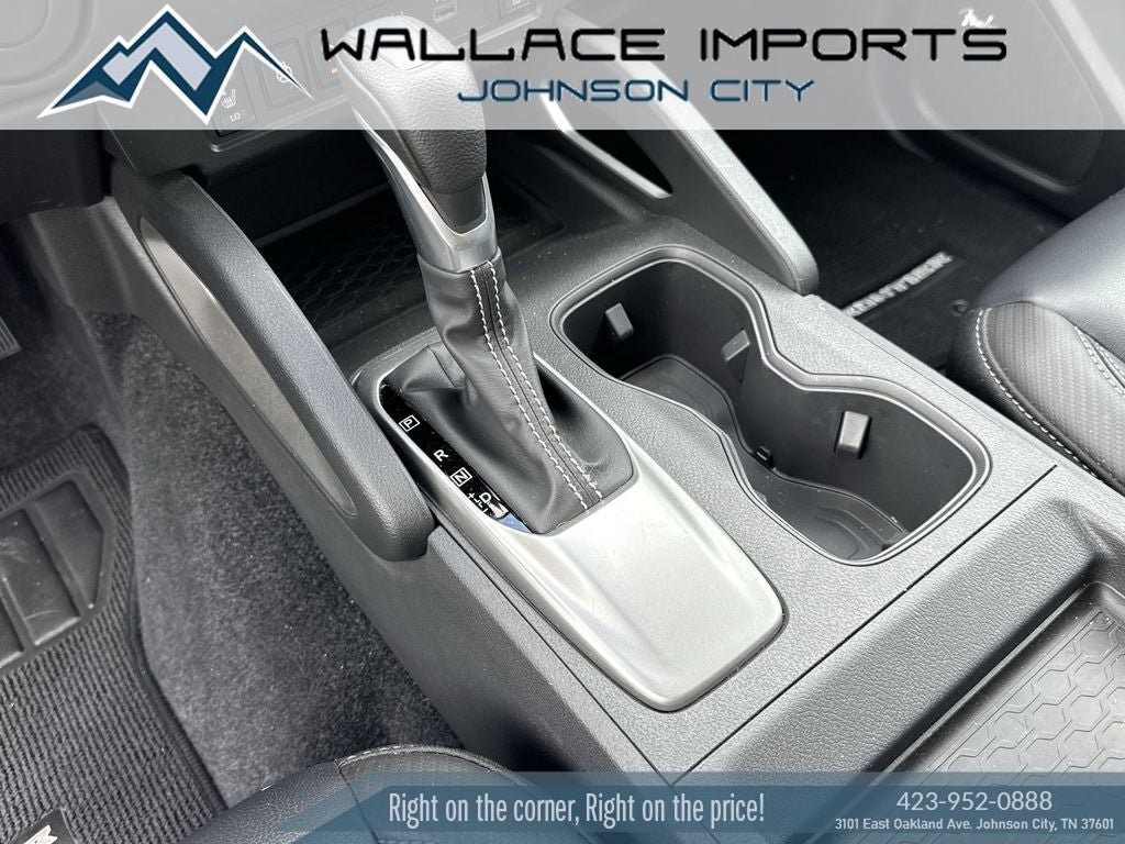 Used 2024 Nissan Frontier SL w/ Technology Package RWD image 17