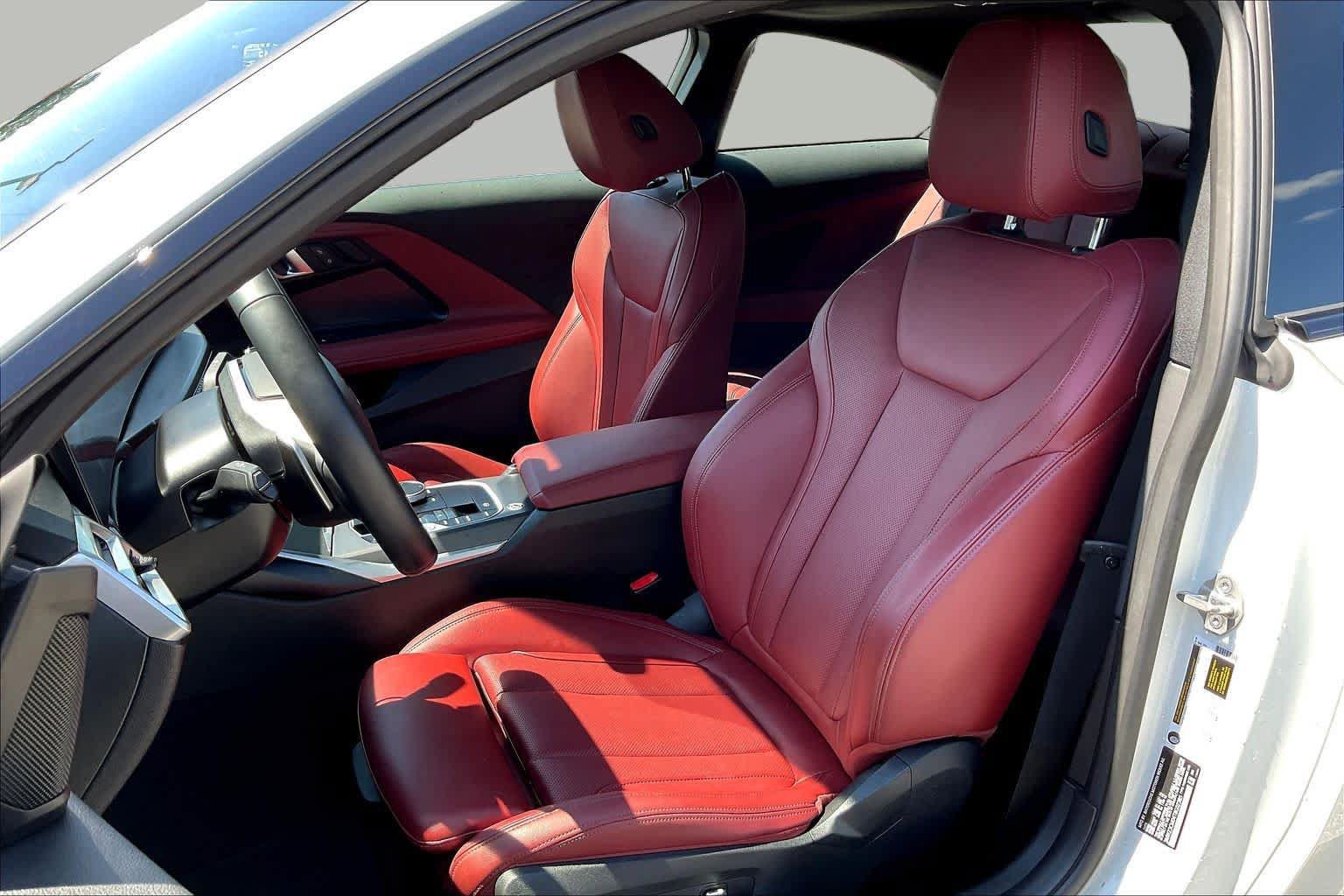 Used 2026 BMW 230i Coupe w/ Premium Package RWD image 8