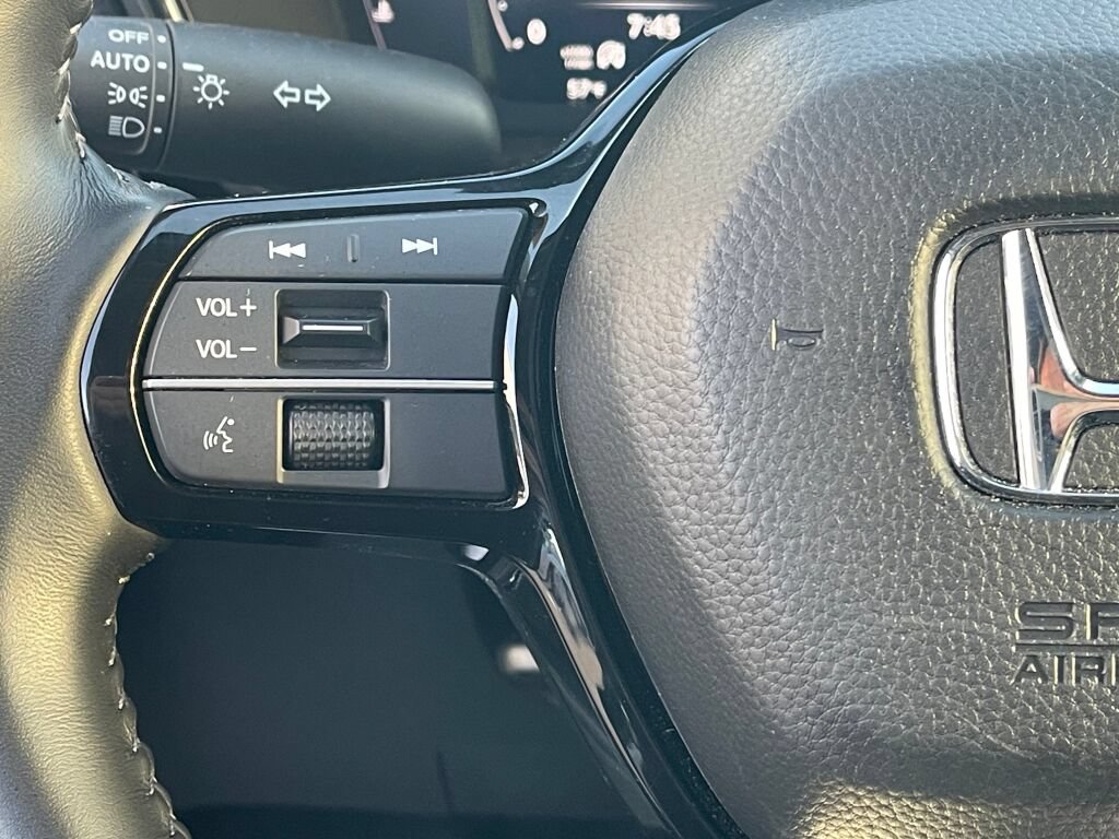 Used 2026 Honda CR-V EX-L image 17