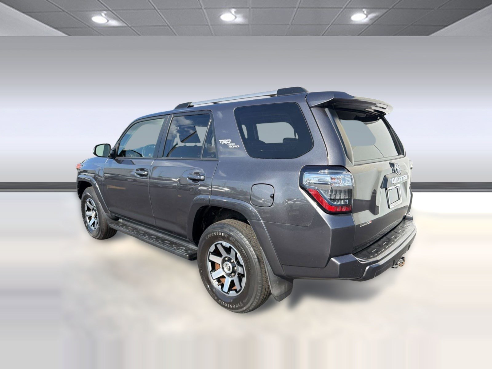 Used 2018 Toyota 4Runner TRD Off-Road Premium image 3