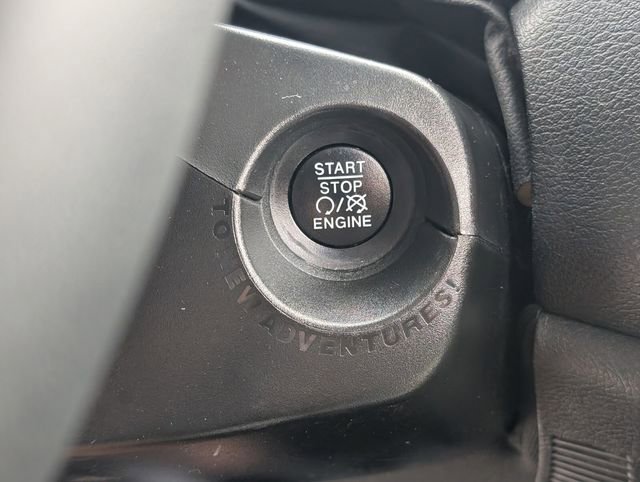 Used 2019 Jeep Renegade Latitude image 26