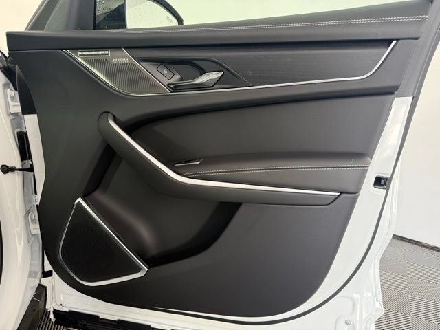New 2026 Jaguar F-PACE R-Dynamic S AWD/4WD image 18
