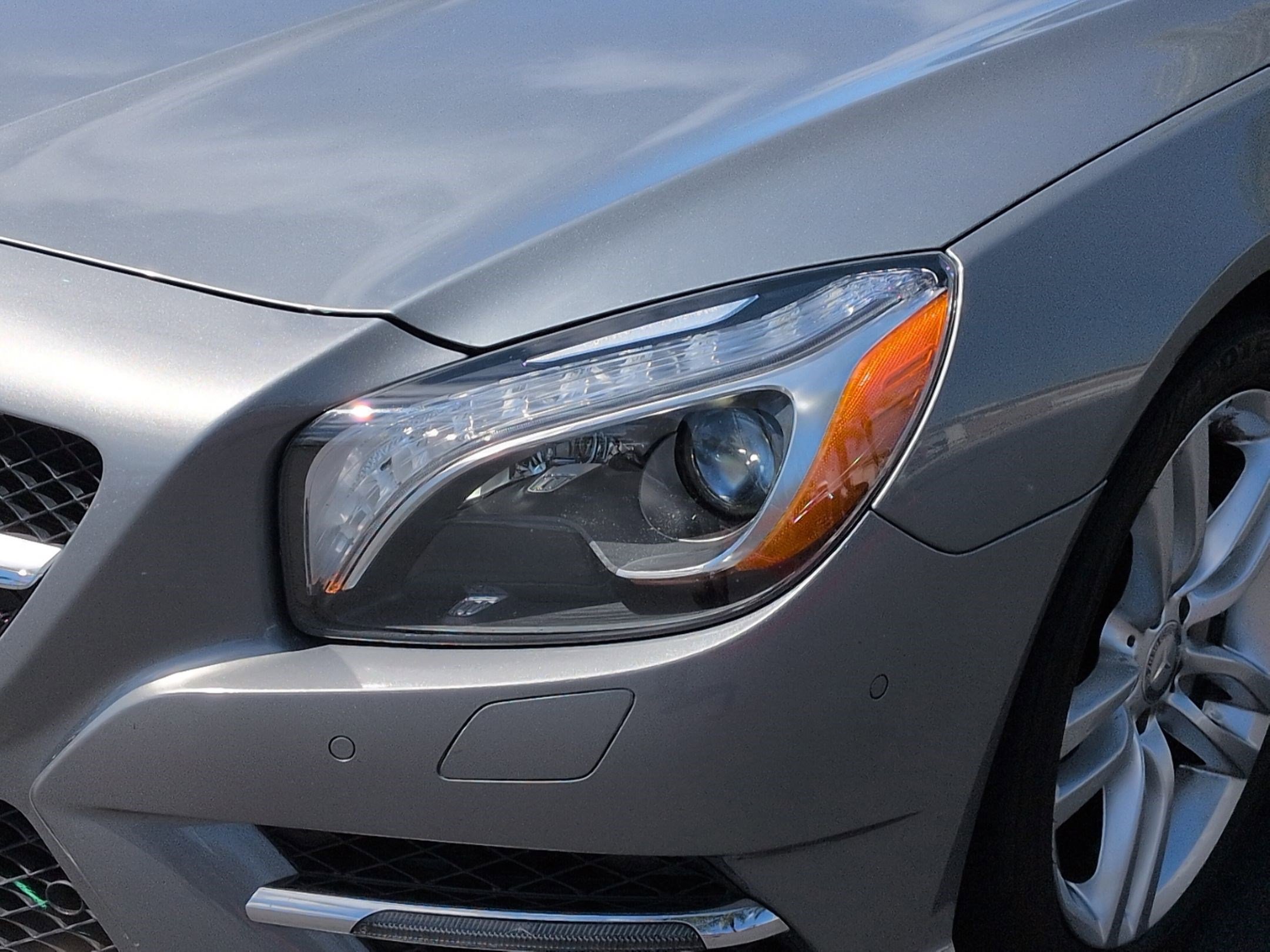 Used 2015 Mercedes-Benz SL 400 image 6