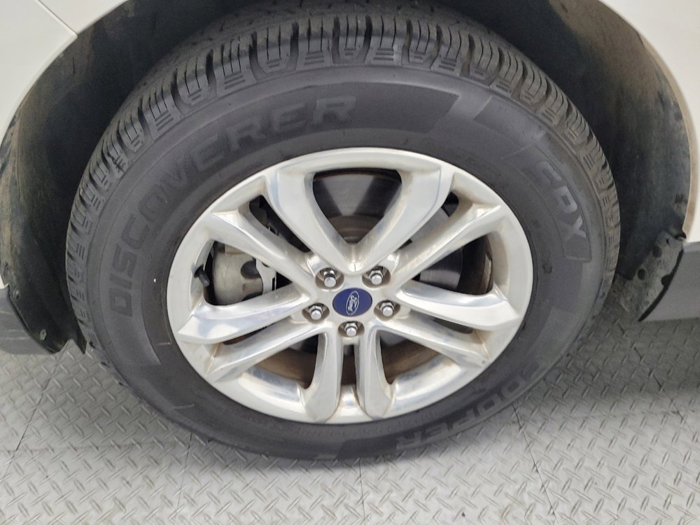 Used 2016 Ford Edge SEL w/ Equipment Group 201A AWD/4WD image 31