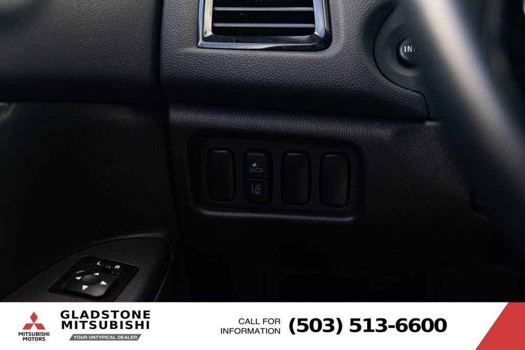 Used 2025 Mitsubishi Outlander Sport LE AWD/4WD image 14