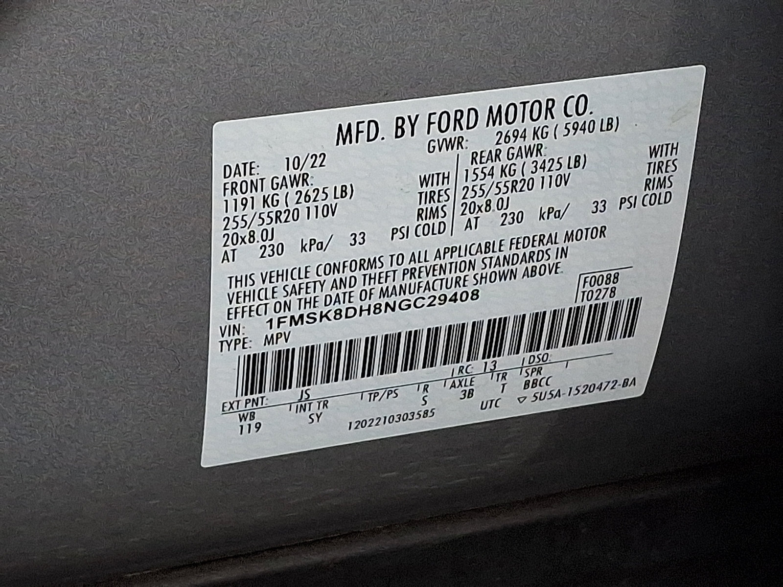 Used 2022 Ford Explorer XLT w/ Equipment Group 202A AWD/4WD image 27