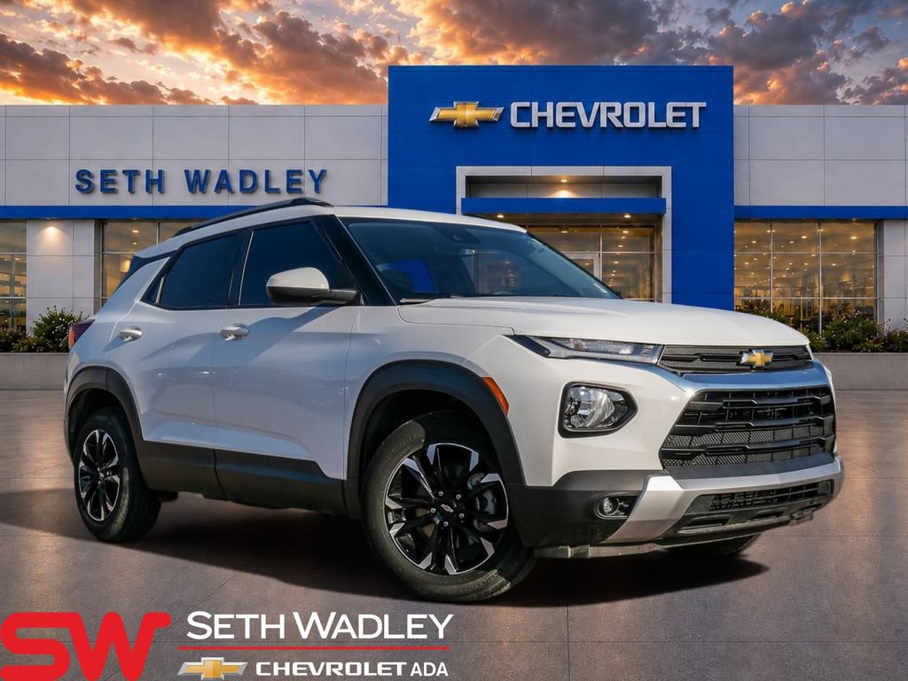 Used 2022 Chevrolet TrailBlazer LT w/ Convenience Package FWD image 1