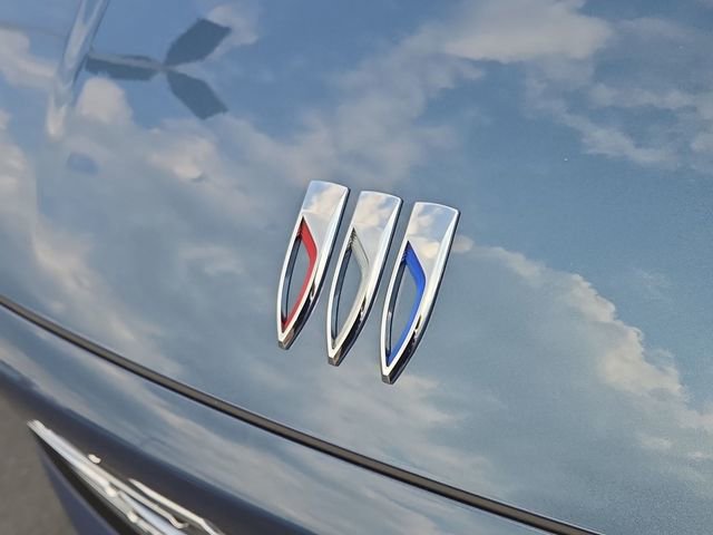 New 2026 Buick Enclave Preferred w/ Power Package image 31