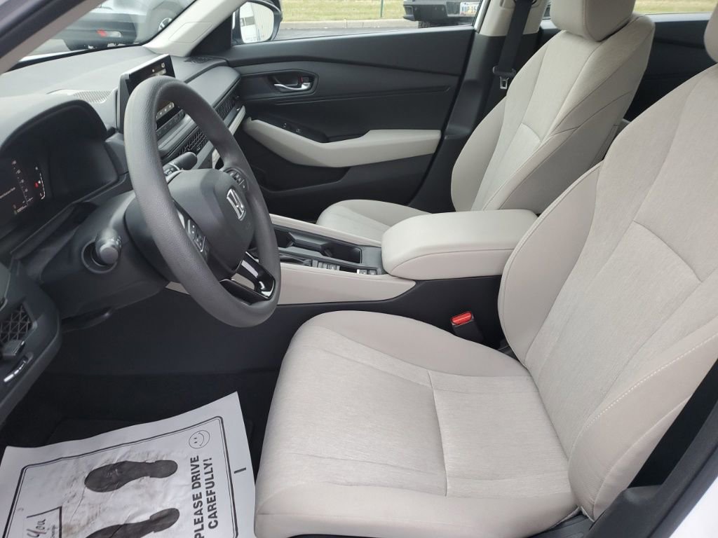 Certified 2023 Honda Accord LX image 25