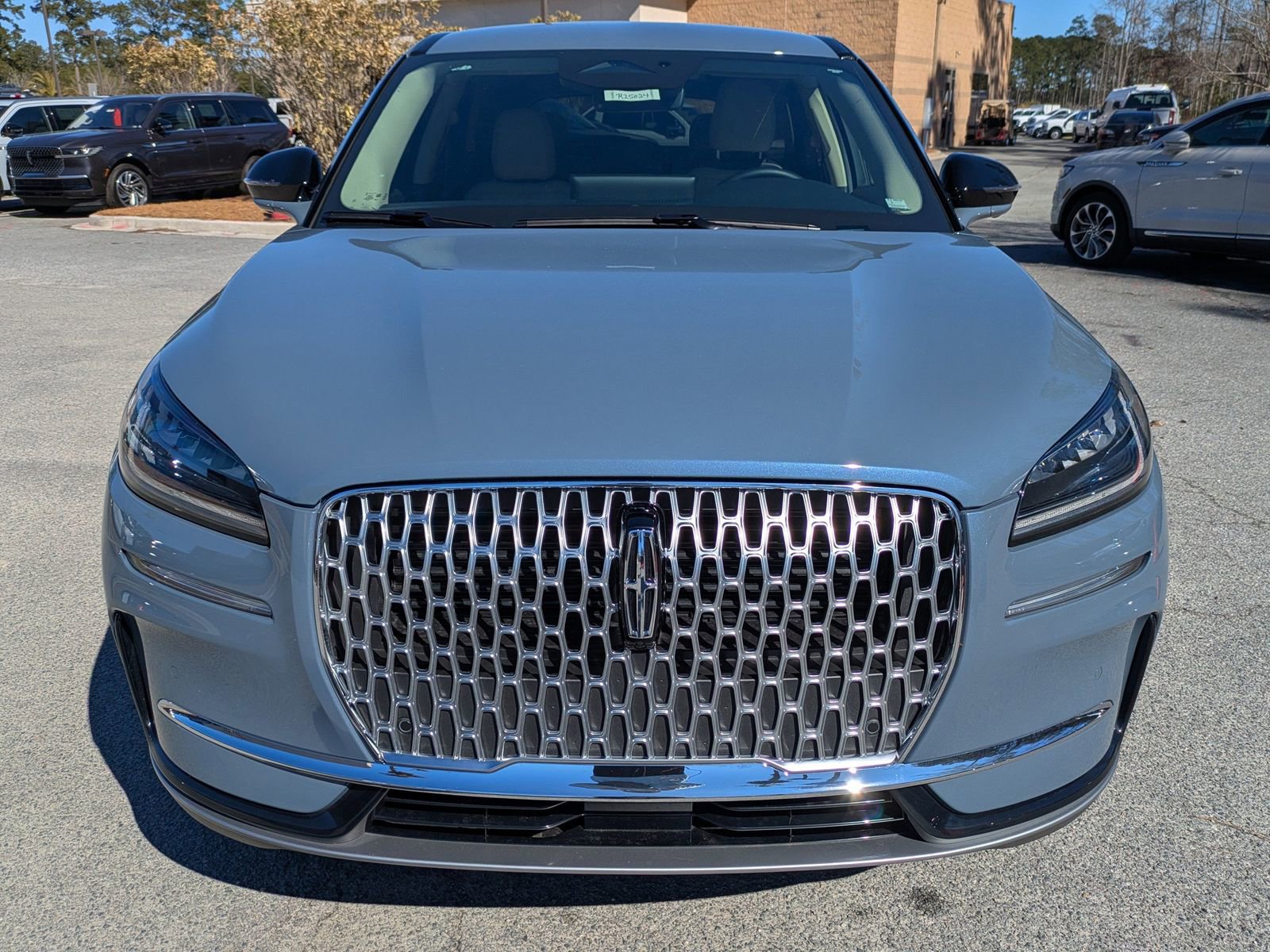 Certified 2025 Lincoln Corsair FWD w/ Equipment Group 101A image 9