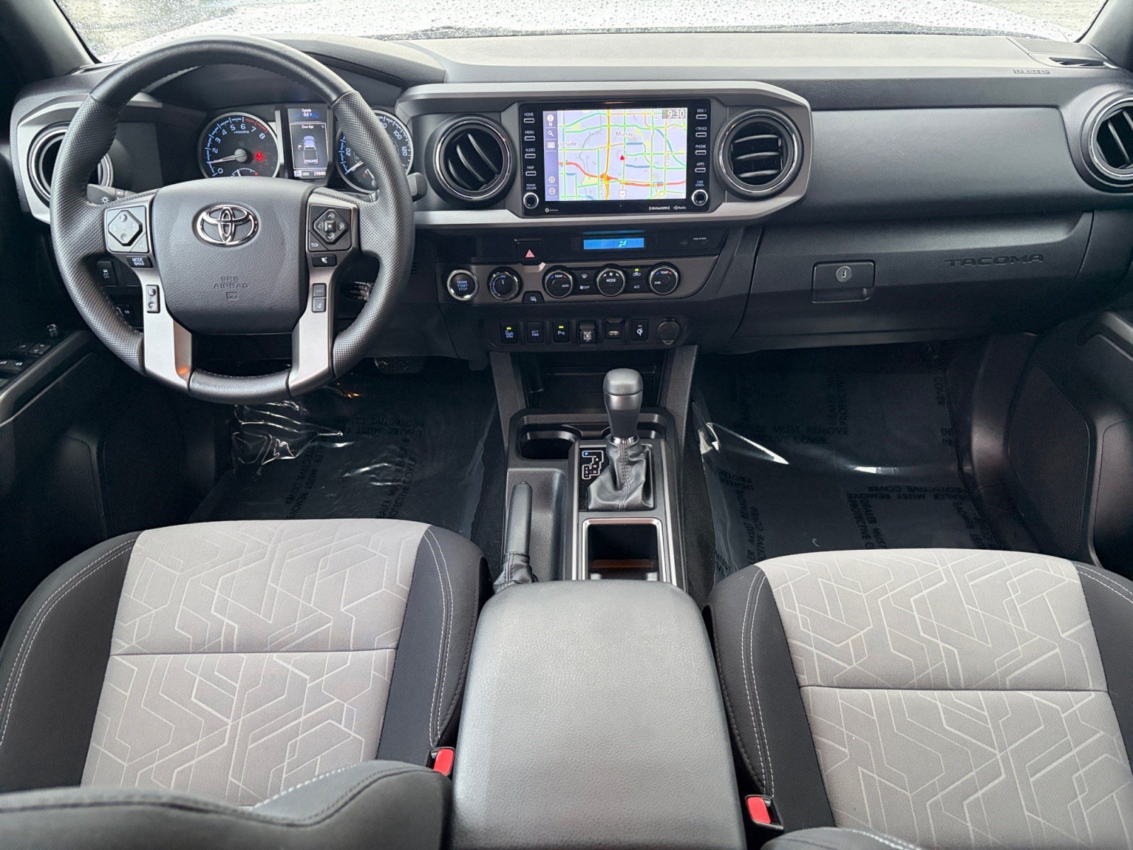 Used 2023 Toyota Tacoma TRD Off-Road w/ Technology Package AWD/4WD image 24