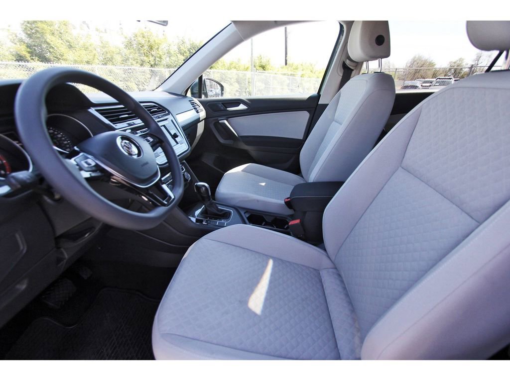 Used 2021 Volkswagen Tiguan S FWD image 16