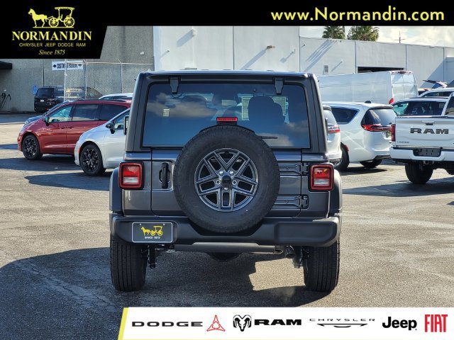 New 2026 Jeep Wrangler Sport AWD/4WD image 5