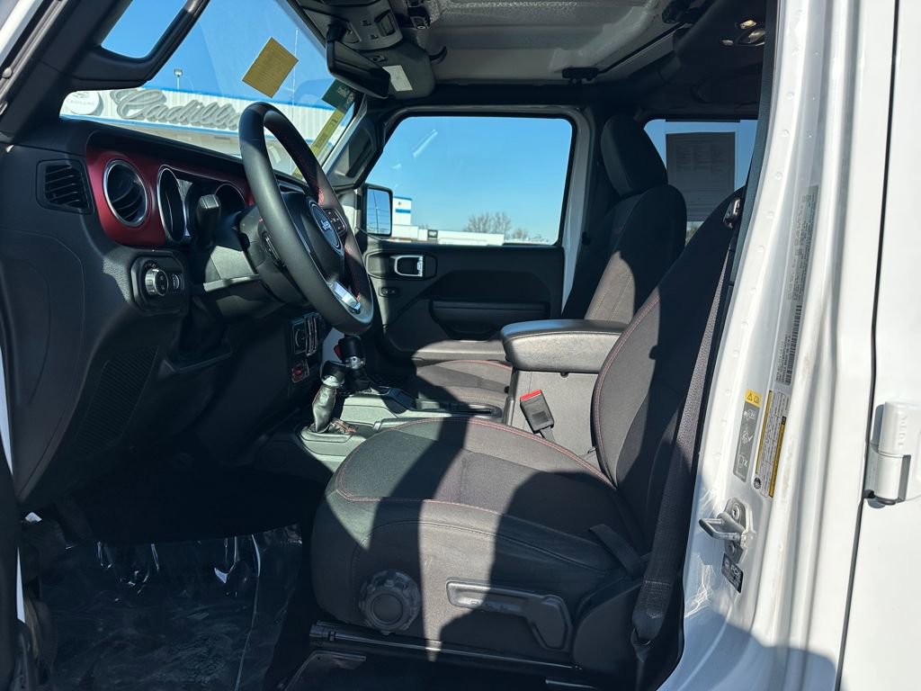 Used 2023 Jeep Gladiator Rubicon AWD/4WD image 22