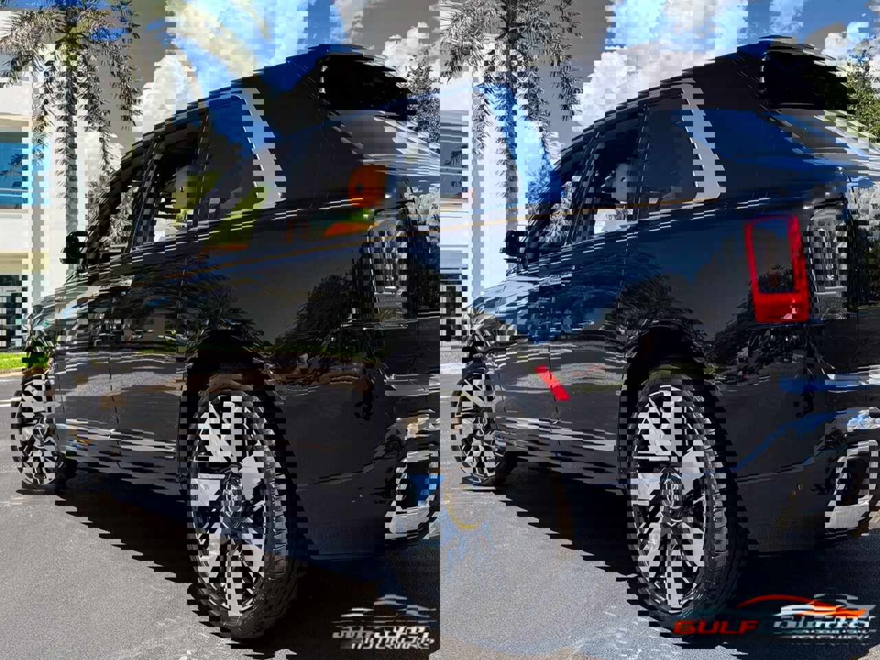 Used 2025 Rolls-Royce Cullinan image 53