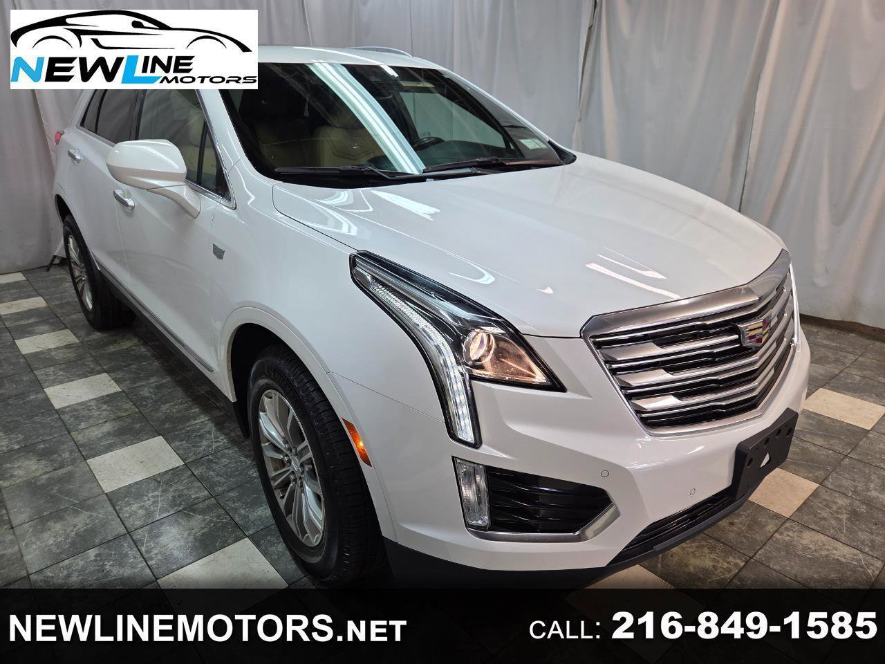 Used 2018 Cadillac XT5 Luxury w/ Driver Awareness Package AWD/4WD image 1
