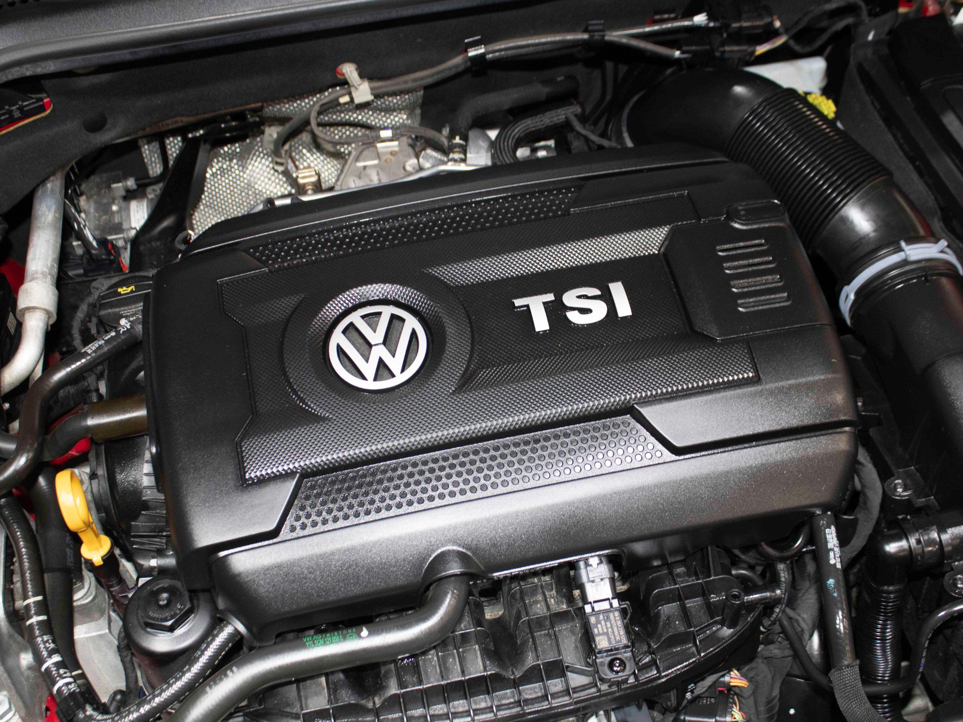 Used 2019 Volkswagen Golf 4-Door FWD image 46
