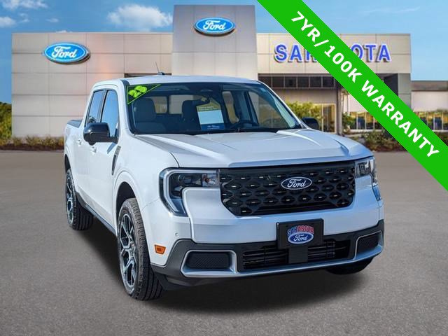 Certified 2025 Ford Maverick Lariat w/ 4K Tow Package image 1