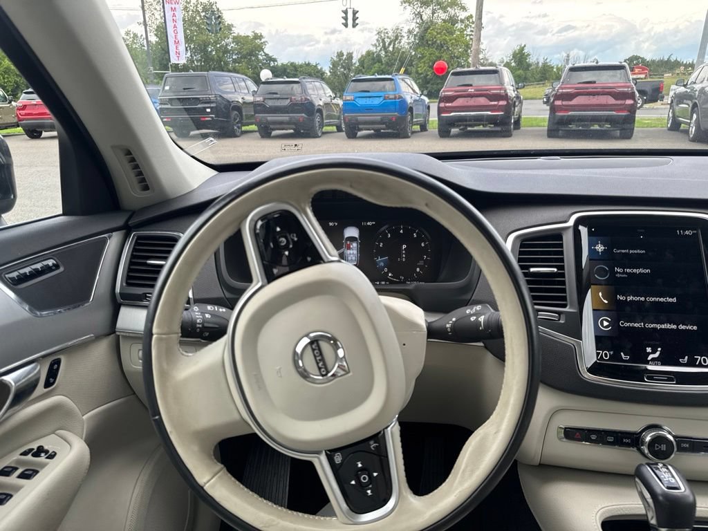 Used 2022 Volvo XC90 T5 Momentum AWD/4WD image 25