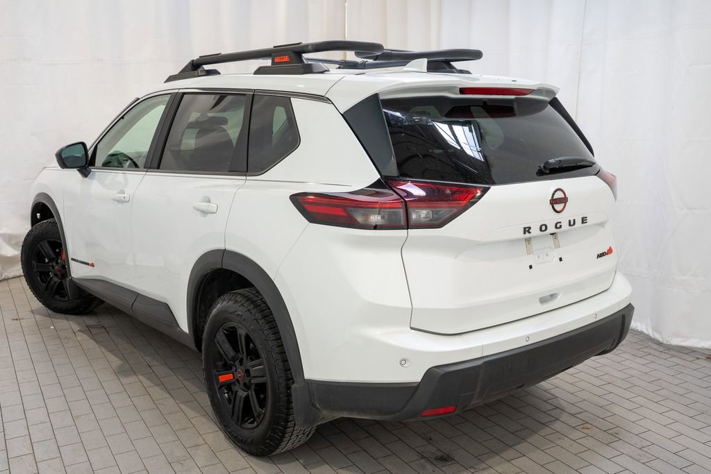 Certified 2025 Nissan Rogue SV image 4