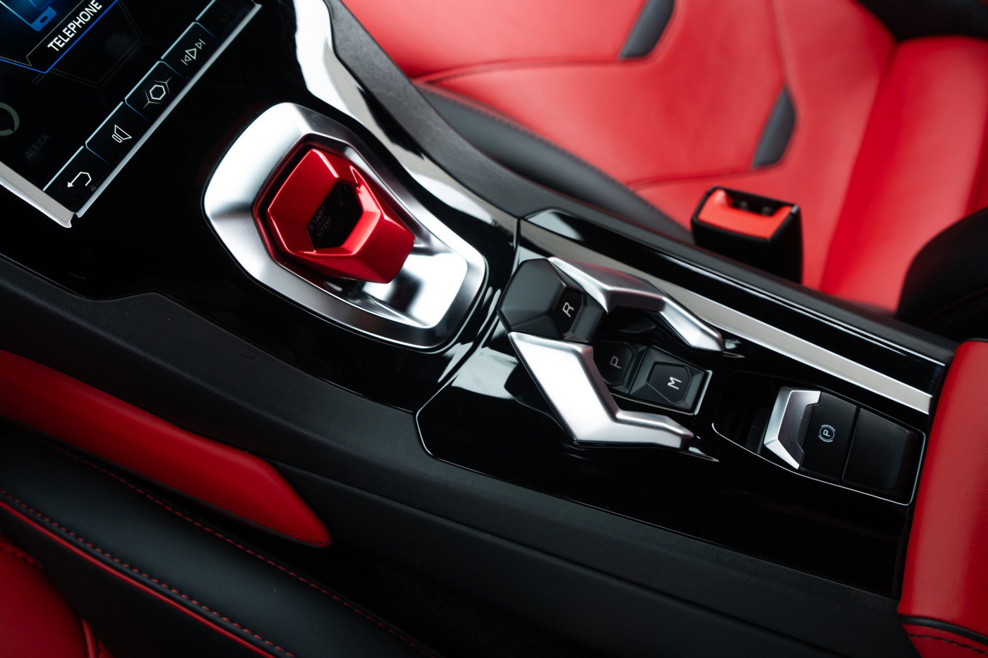 Used 2021 Lamborghini Huracan EVO RWD image 22