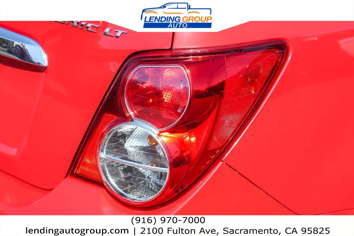 Used 2014 Chevrolet Sonic LT image 8
