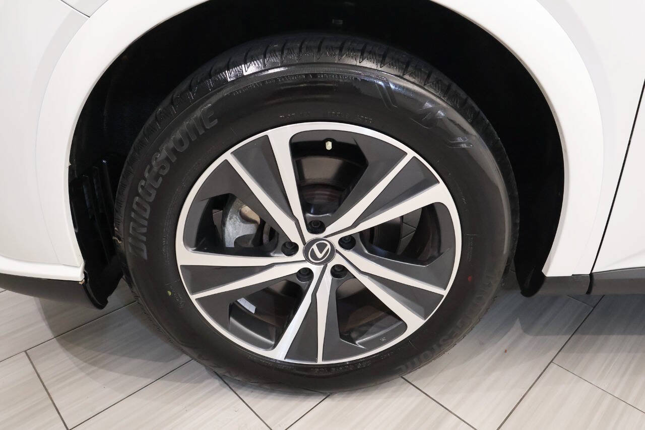 Used 2023 Lexus RX 350h w/ Cold Area Package AWD/4WD image 10