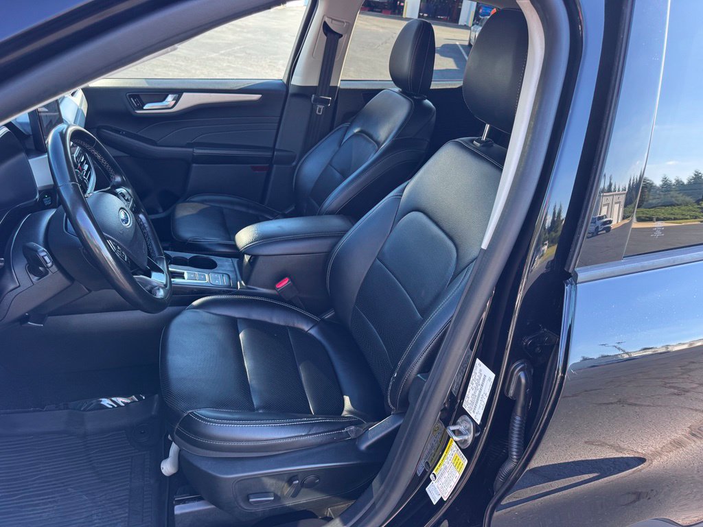 Used 2022 Ford Escape SEL AWD/4WD image 17