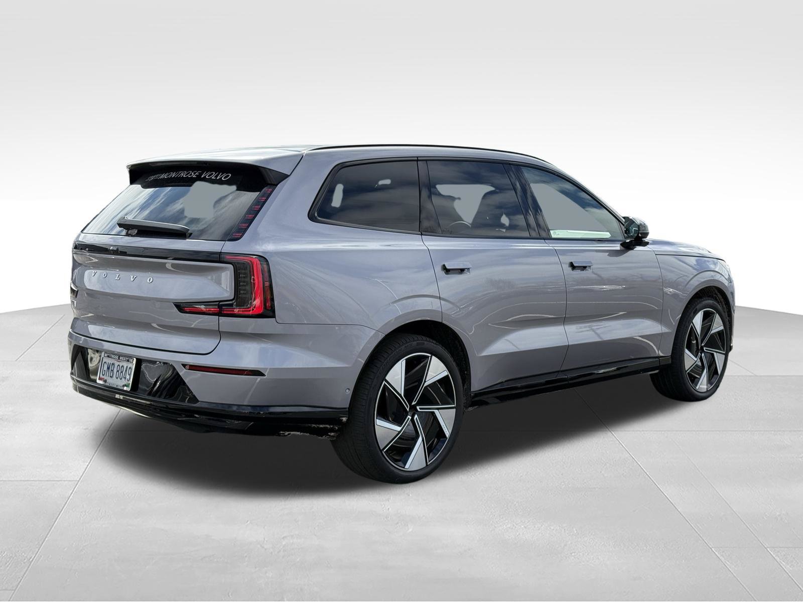 New 2026 Volvo EX90 Ultra AWD/4WD image 6