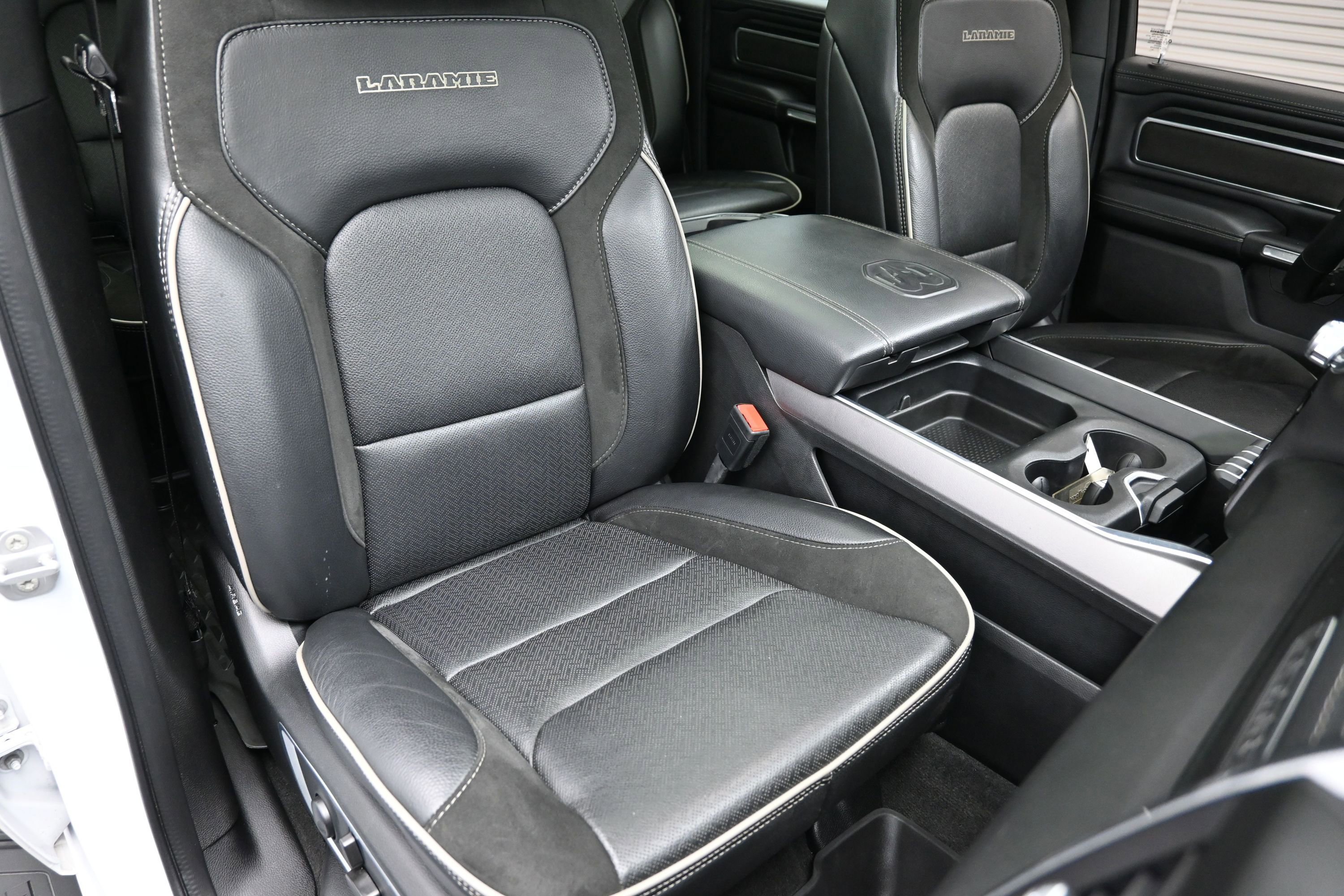 Used 2023 RAM 1500 Laramie AWD/4WD image 40