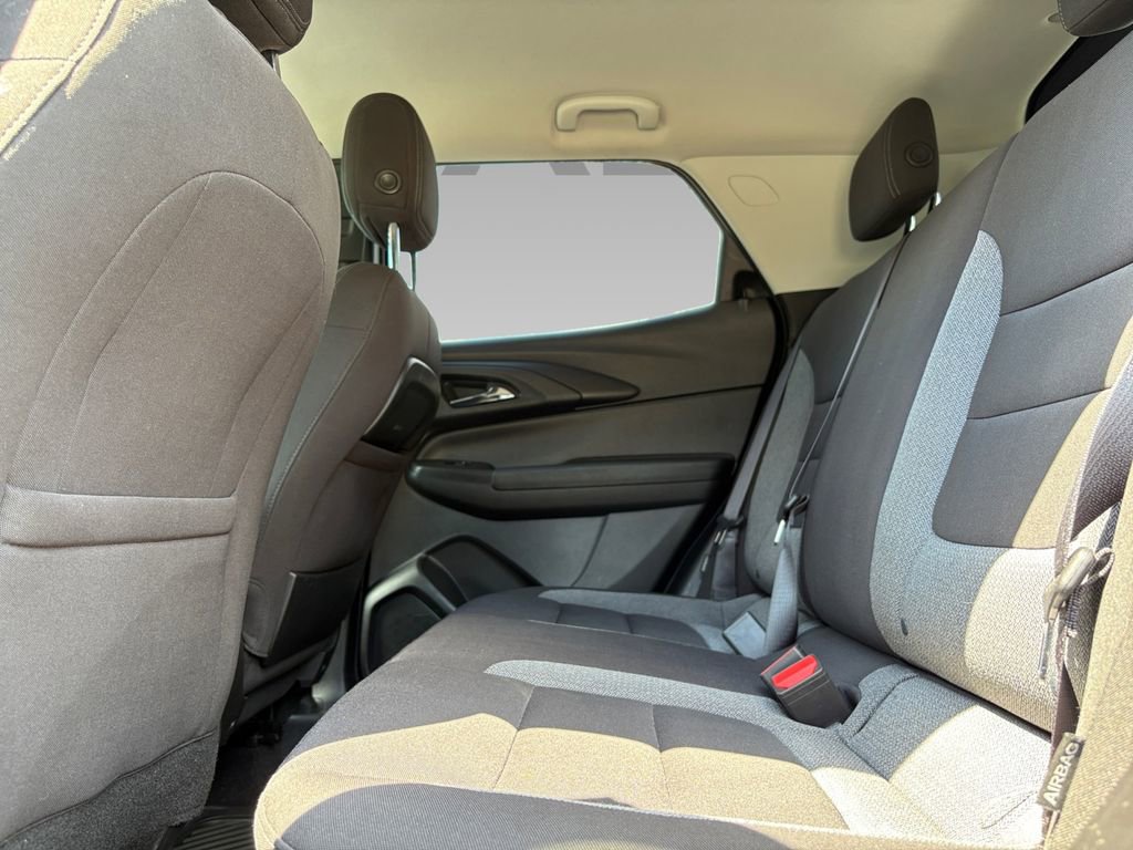 Used 2023 Chevrolet TrailBlazer LT FWD image 6