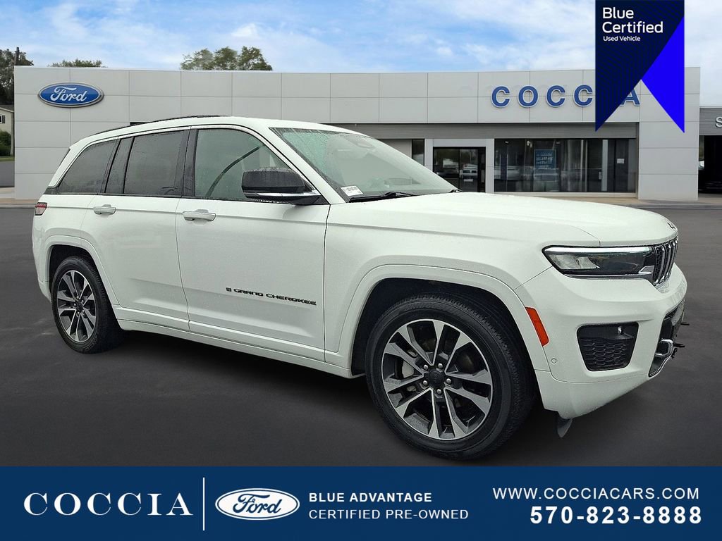 Used 2024 Jeep Grand Cherokee Overland w/ Trailer Tow Package image 3