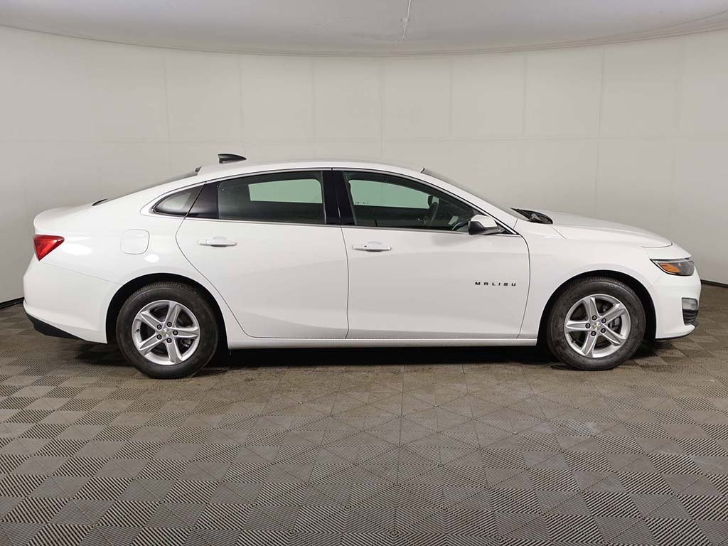 Used 2023 Chevrolet Malibu LS w/ Driver Confidence Package image 13