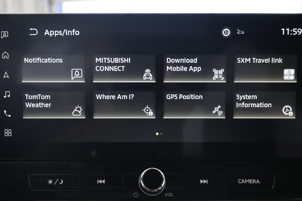Used 2025 Mitsubishi Outlander SE FWD image 30