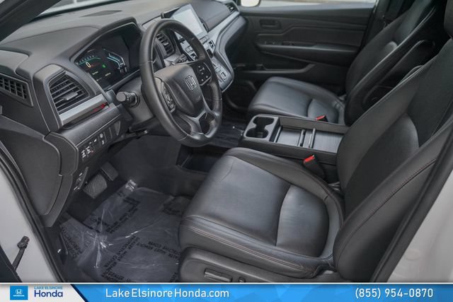 Used 2024 Honda Odyssey Sport image 15