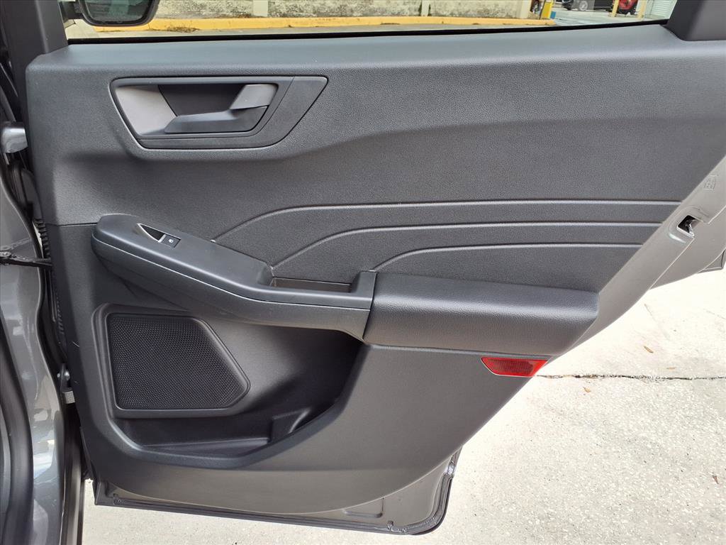 Used 2025 Ford Escape Active image 11