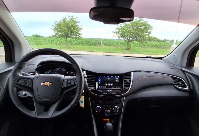 Used 2018 Chevrolet Trax LS w/ Fleet Convenience Package FWD image 17