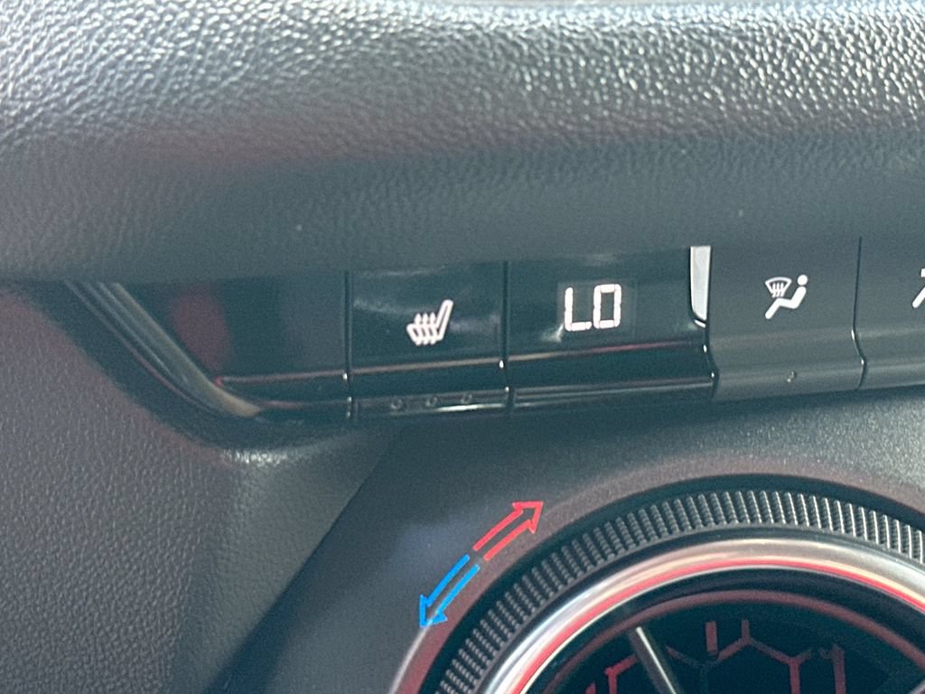 Certified 2025 Chevrolet Blazer LT FWD image 19