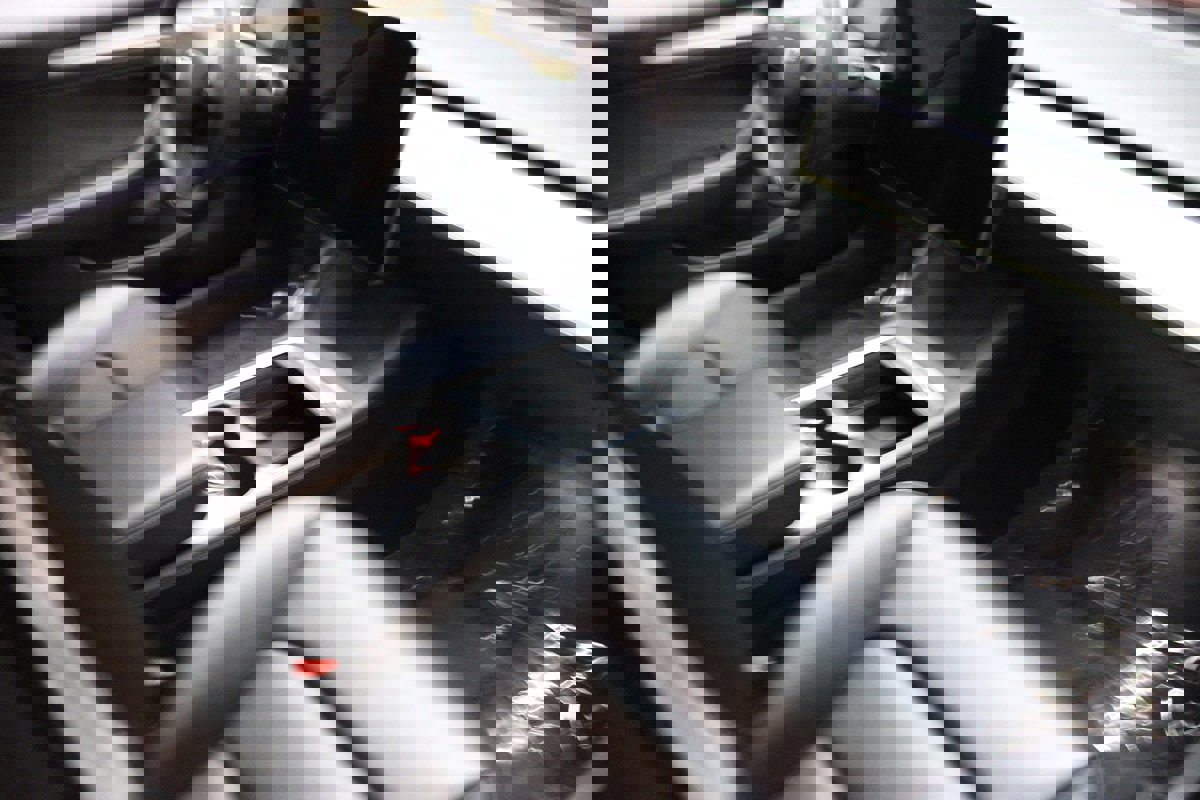 Used 2022 Tesla Model 3 Long Range image 38