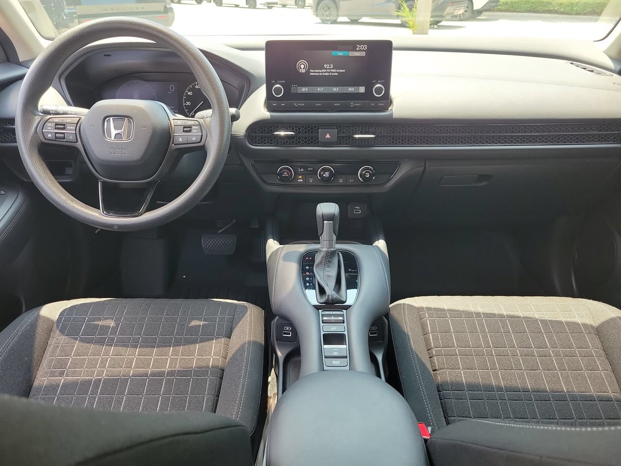 Used 2023 Honda HR-V LX image 10