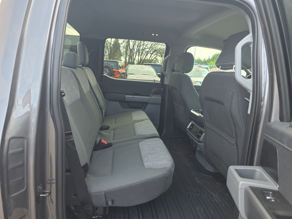 Used 2023 Ford F150 Lightning XLT image 21