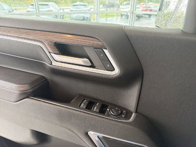 Certified 2024 Chevrolet Silverado 1500 LT AWD/4WD image 22