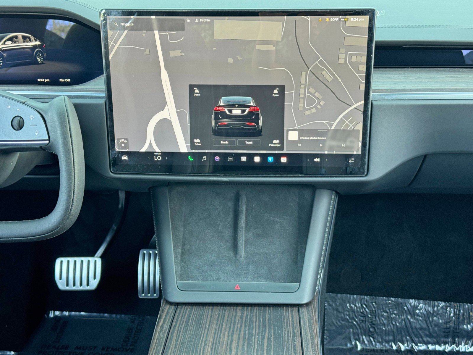 Used 2022 Tesla Model X image 21