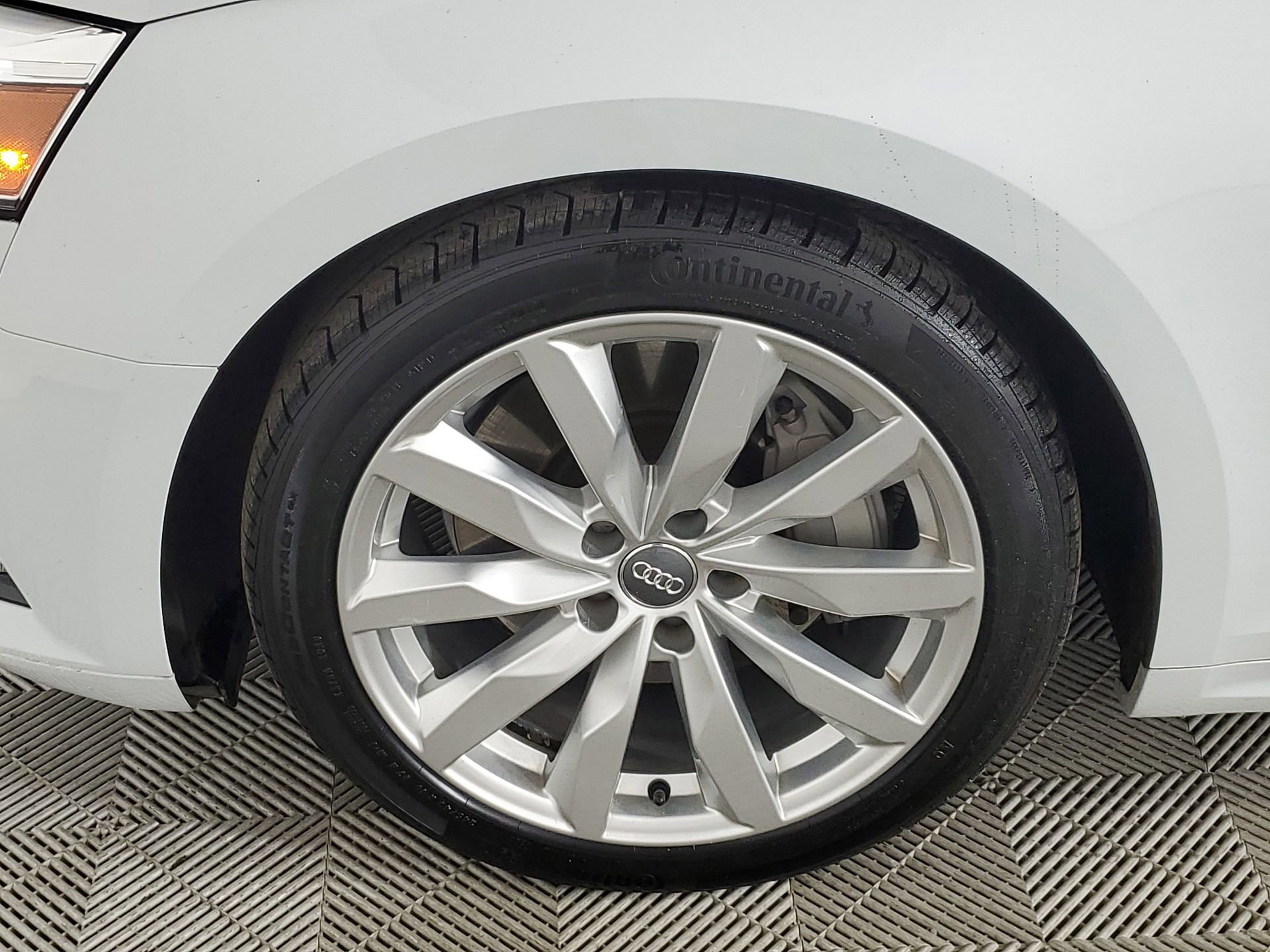 Used 2018 Audi A5 2.0T Premium w/ Convenience Package image 18