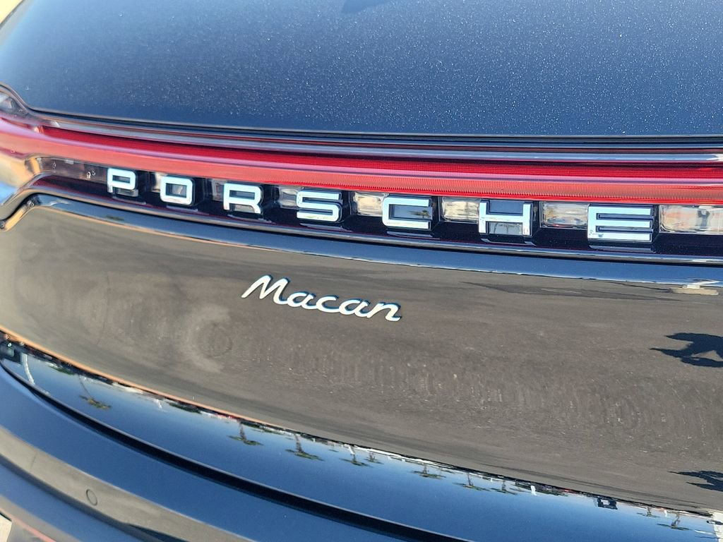 Used 2023 Porsche Macan Turbo AWD/4WD image 20