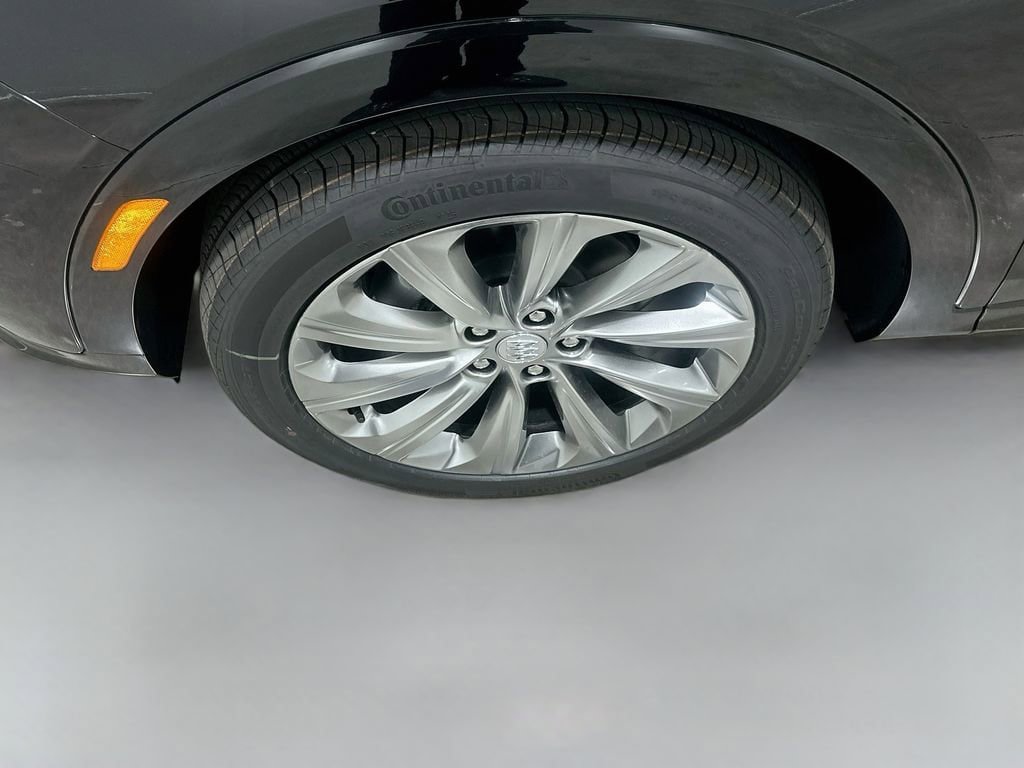 New 2026 Buick Envista Avenir FWD image 31