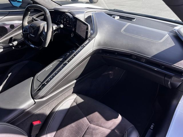 Used 2023 Chevrolet Corvette Z06 w/ Engine Appearance Package image 27