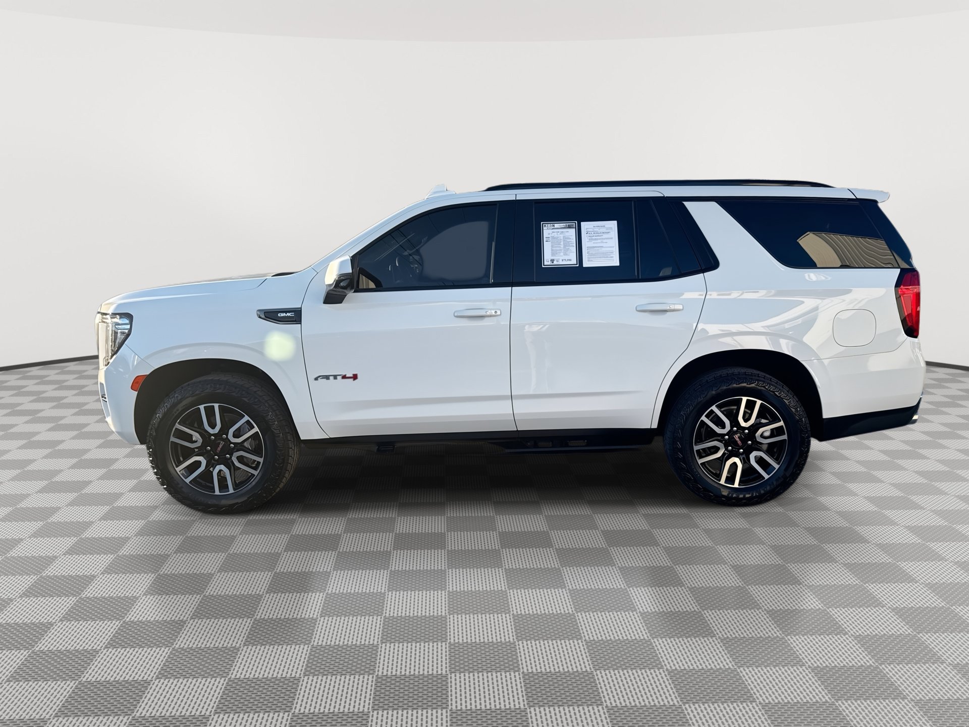 Used 2024 GMC Yukon AT4 w/ AT4 Premium Package AWD/4WD image 5