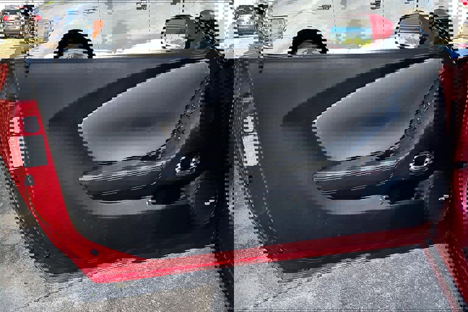 Used 2014 Chevrolet Camaro SS RWD image 22