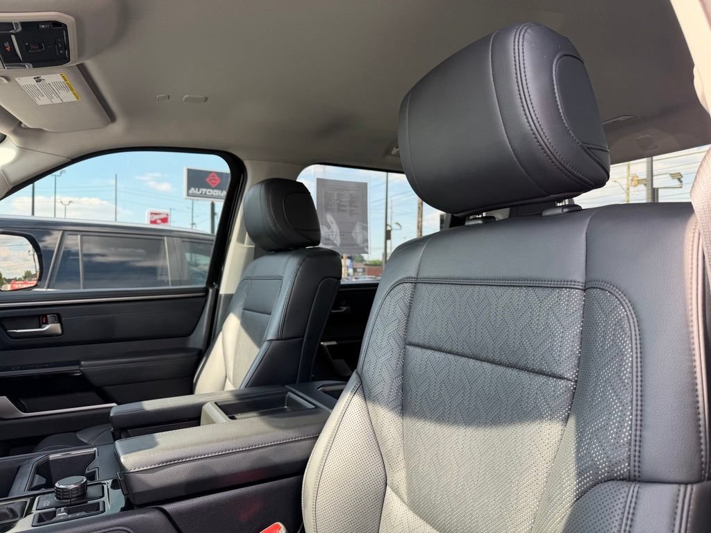 Used 2022 Toyota Tundra Limited AWD/4WD image 38